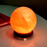 Autres luminaires GENERIQUE Lampe en Cristal de Sel de l'Himalaya The  Body Source - Naturelle et fabriquée à la main avec base en bois - 2-3kg